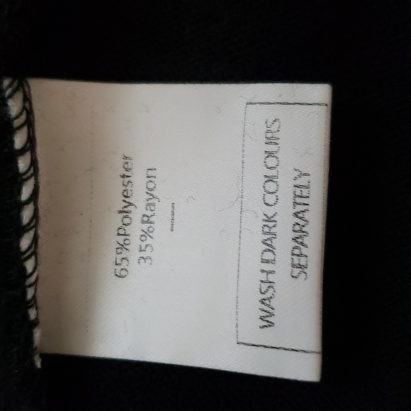 Adorable NEW Black Dress - Picture 6 of 7